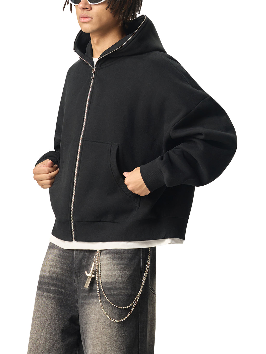 BOB Fleeced Full-Zip Boxy Hoodie in black – worn by model – E E McMace