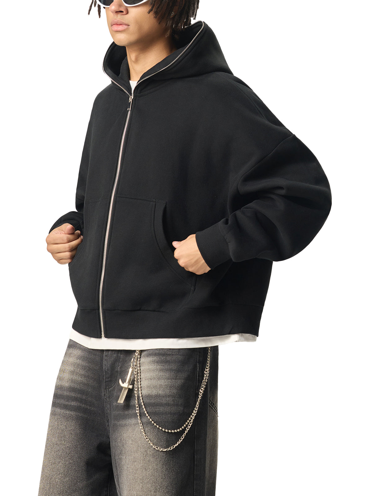 BOB Fleeced Full-Zip Boxy Hoodie in black – worn by model – E E McMace