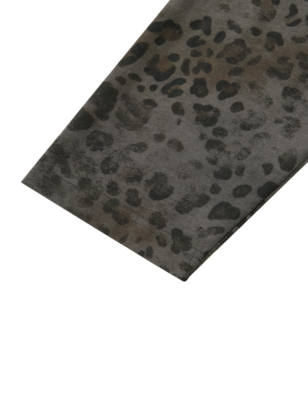 Close-up of the grey leopard print sleeve