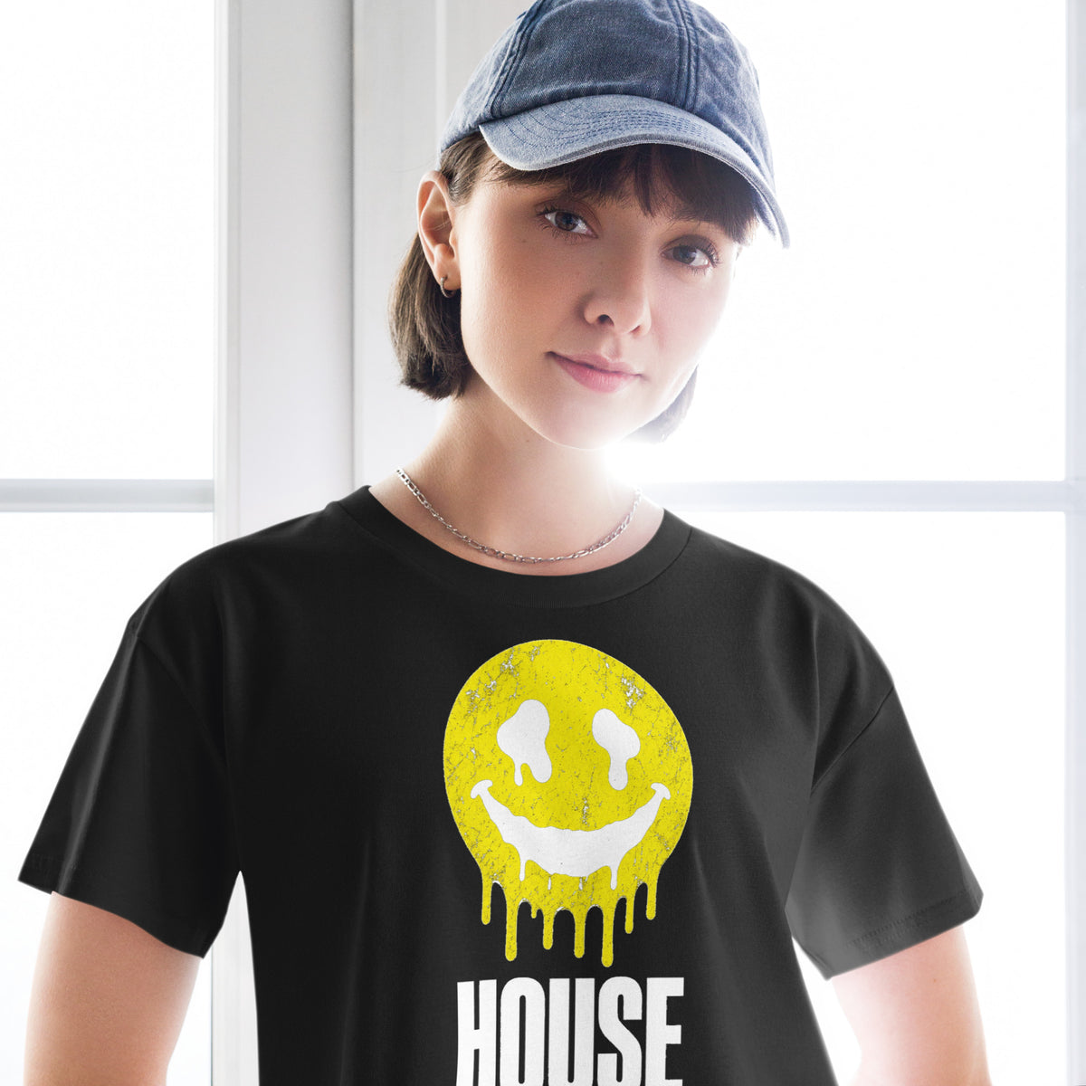 House Smiley Women’s Crop Top in black – front – E E McMace